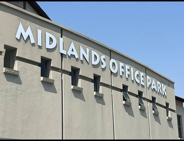 BUSINESS PROPERTY TO RENT IN MIDSTREAM ESTATE